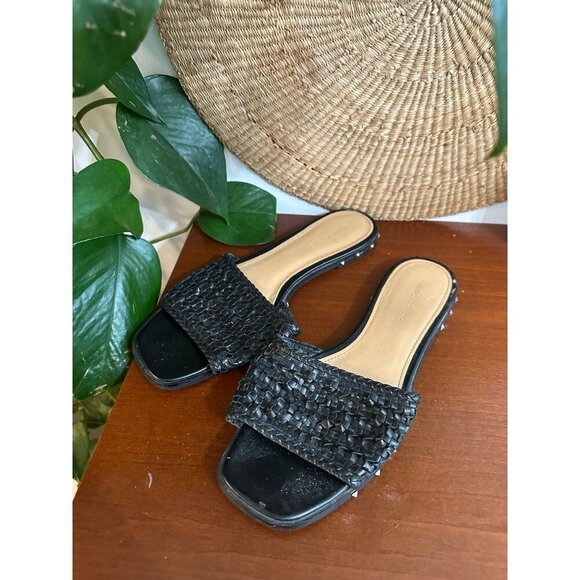 Marc Fisher women’s size 8M black sandals - Picture 1 of 11